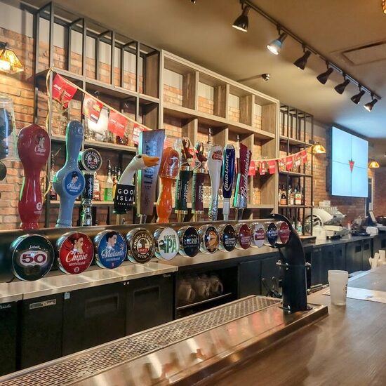 Brasserie Le Manoir NDG - Restaurants Pubs, Livraison de Montr&eacute;al