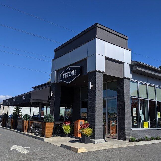 Restaurant L'&eacute;toile - Restaurants pr&egrave;s de: J7V4X2