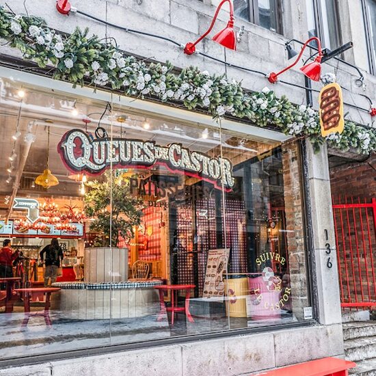 Queues de Castor - BeaverTails - Poutine in Old Montreal