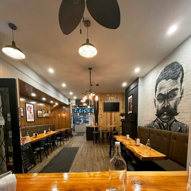 Tacos Victor - Restaurants Commande en ligne, Plats préparés près de: H4E1A2