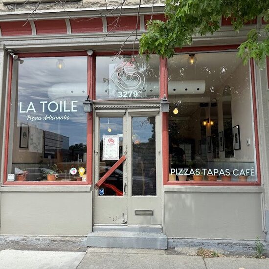 La Toile - Restaurants in Les Quartiers du Canal