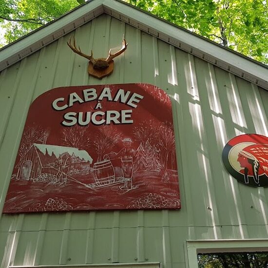Cabane à sucre Familiale - Grill, Middle Eastern, Regional, Steakhouses Restaurants in Quebec