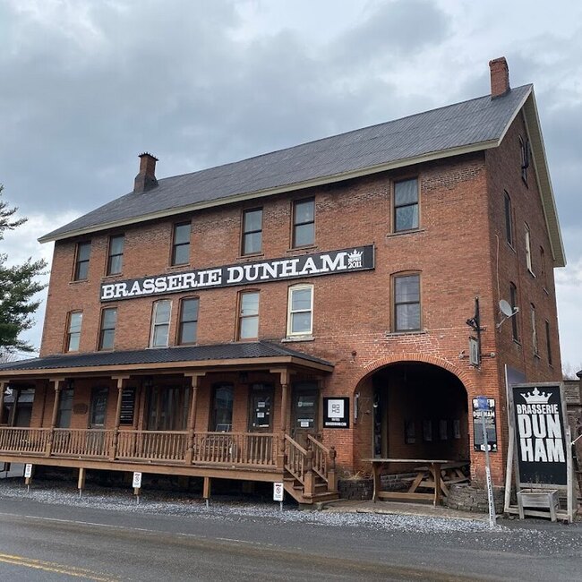 Brasserie Dunham - Restaurants à Bromont