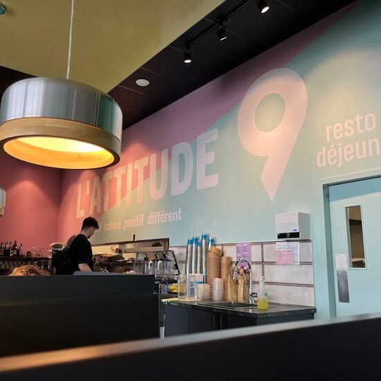 9 resto déjeuner - Burgers, Sandwiches Restaurants in Quebec