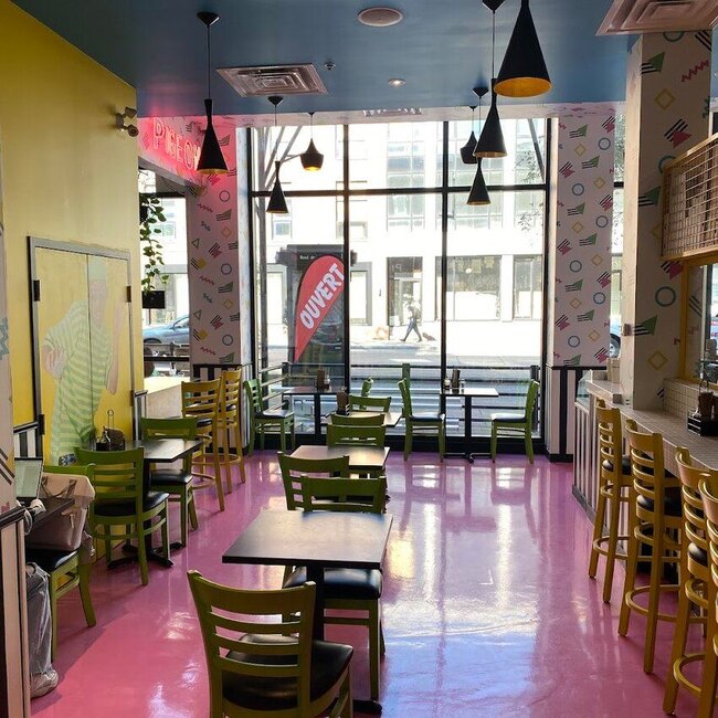 Hang Time Pizza - Restaurants Am&eacute;ricains, Cor&eacute;ens pr&egrave;s de: H2V4E8