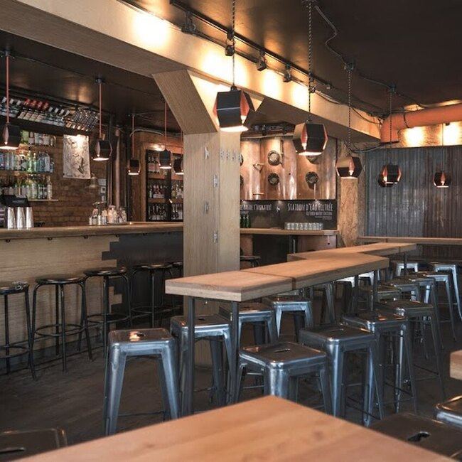 La Distillerie - Pub Food Centre-ville