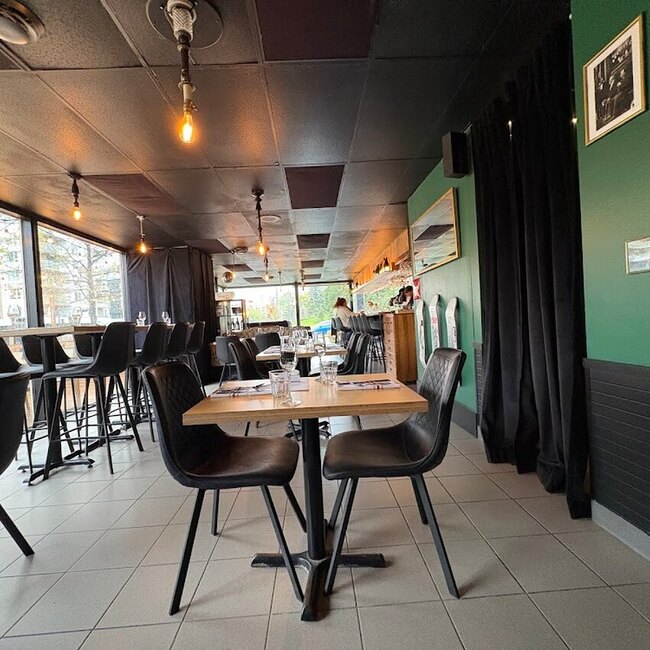 Ambre Buvette - Canadian Delivery Restaurants in Quebec