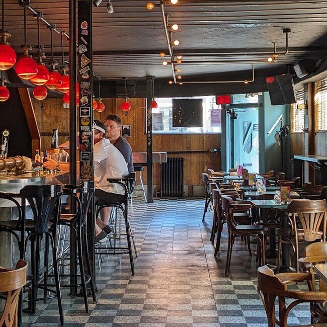 Bar de Courcelle Montreal Restaurant: Menu, Reviews & Reserve (2026)