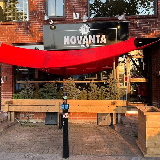 Café Novanta - Poutine, Cafés Restaurants in Montreal