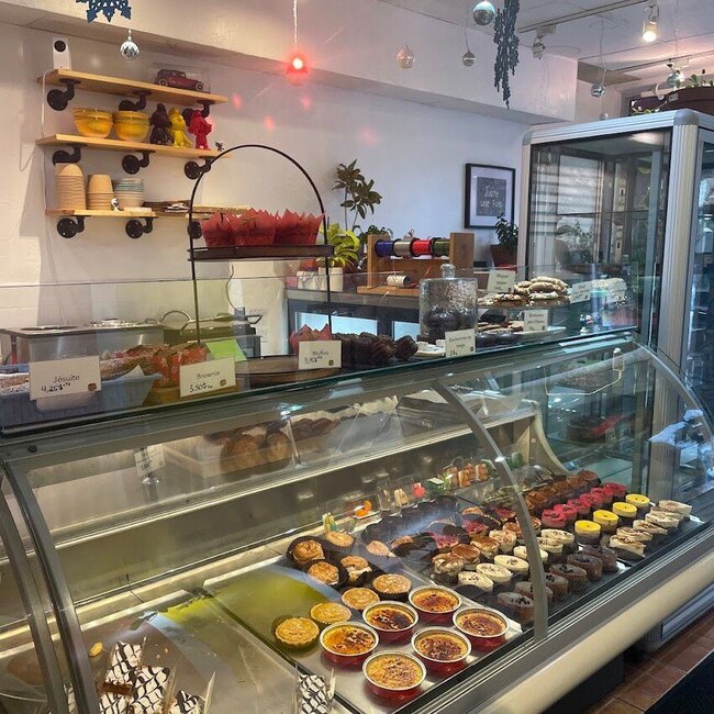 P&acirc;tisserie Juste une Fois - Restaurants in Saint-Lambert