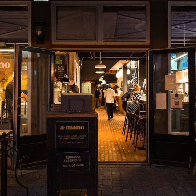 A Mano - Mont-Tremblant Wheelchair Accessible Entrance Restaurants