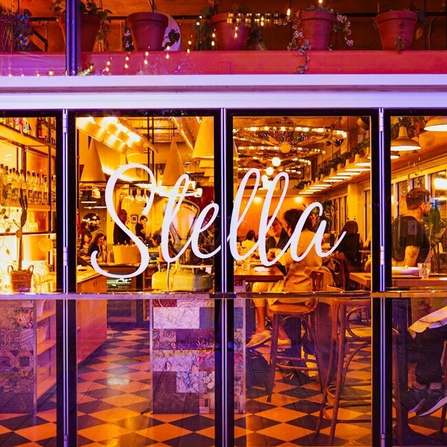 Stella Brasserie italienne - Restaurants pr&egrave;s de: H2X1K4