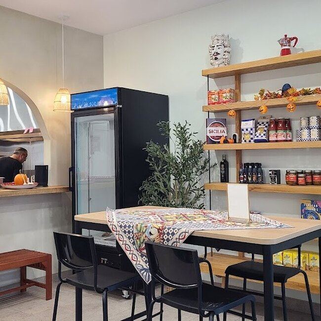 Manuzza - Little-Italy Italian Restaurants