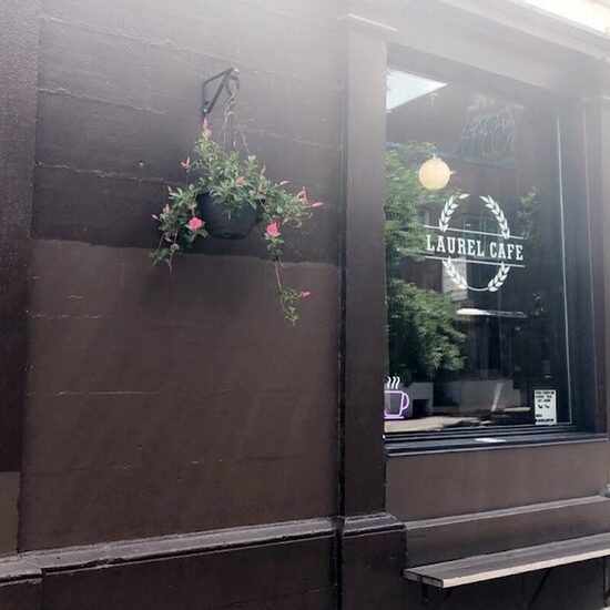 Laurel Café - Restaurants in Montreal