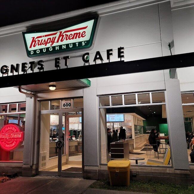 Krispy Kreme - Restaurants pr&egrave;s de: J4V2J2