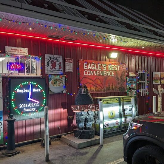Diabo's Restaurant - BBQ, Poutine Restaurants in Kahnawake