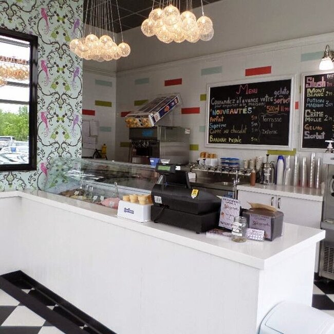 3 Cornets - Restaurants près de: J4B5T5