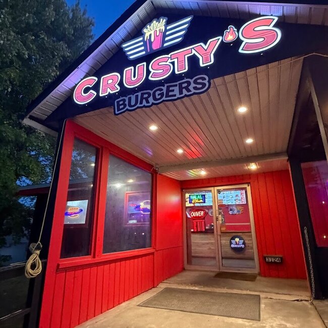 Crusty's - Restaurants pr&egrave;s de: H7L4T7