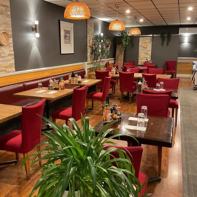 C-Dumpling & Pho - Restaurants Soupes près de: H2E1C8