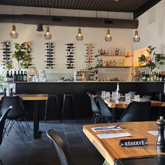 Luna Rossa - Takeout Available Restaurants in Saint-Sauveur