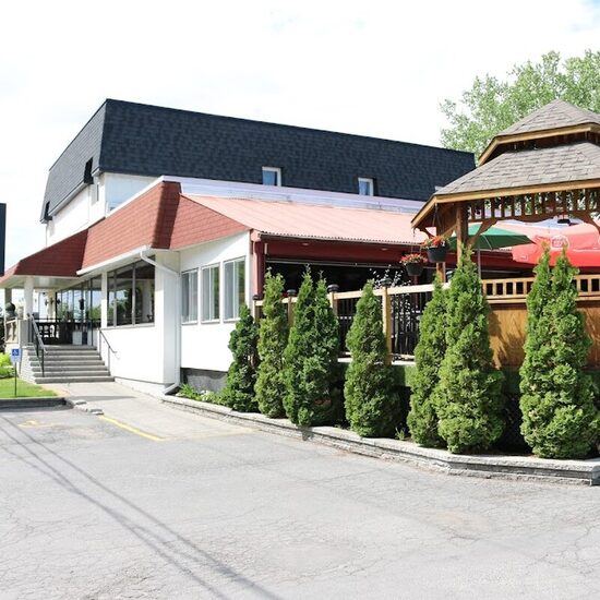 St-Jean Pizzeria - Restaurants in Montreal