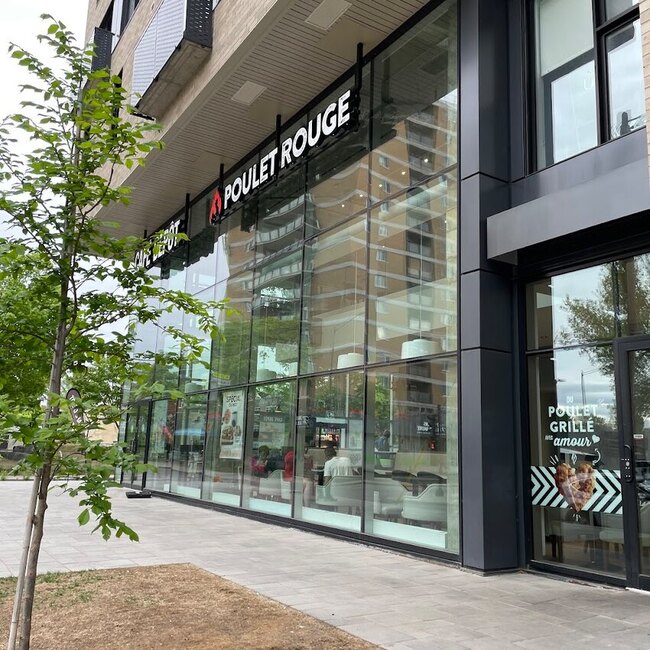 Poulet Rouge - Restaurants Poulet-rouge &agrave; Montr&eacute;al