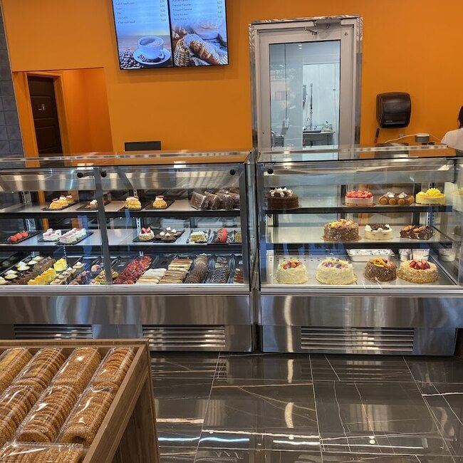 Maison si Bon - Restaurants pr&egrave;s de: H7T1A2