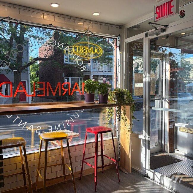 Caf&eacute; Marmelade - Restaurants Ouverts midi Pointe-Claire