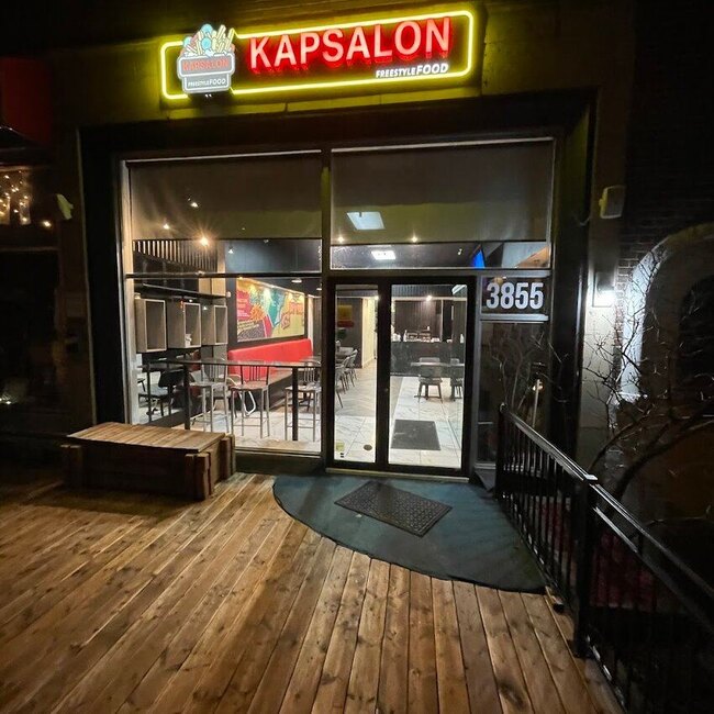 Restaurant Kapsalon - Restaurants Terrasses pr&egrave;s de: H4A1E3