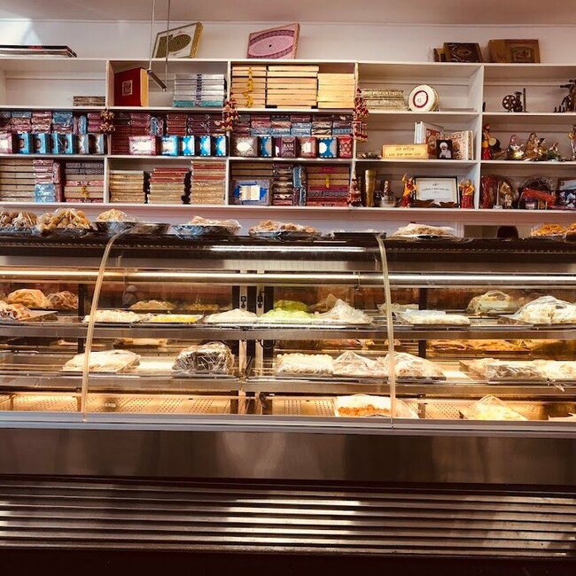 RAM SWEET - Restaurants pr&egrave;s de: H9B1E1