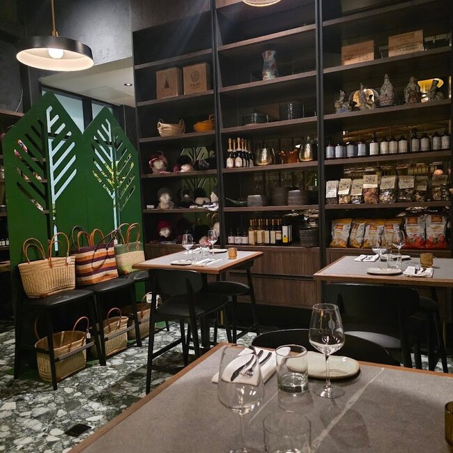 Restaurant Sekoya - Brunch Restaurants Near: H7V3X1