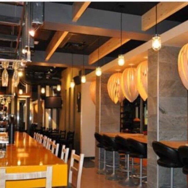 Le Radoteux Restaurant