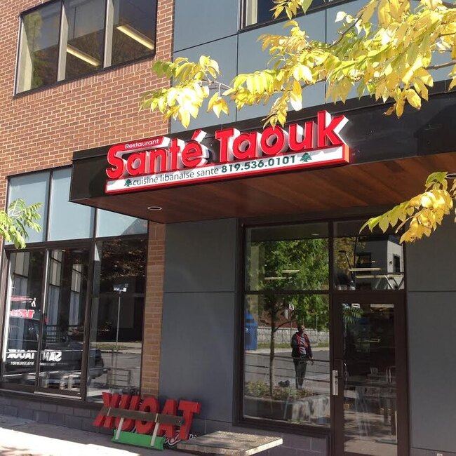 Santé Taouk Shawinigan Restaurant