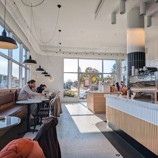 Victoria Café - Pâtisseries de Montréal