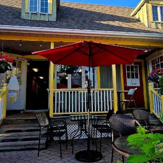 Au Bout de L'Isle Restaurant