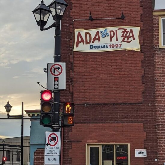 Ada Pizza - Restaurants in Montreal