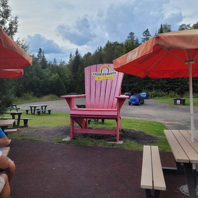 Casse-Croute Chez Claudette - Ste-Marguerite-du-Lac-Masson Restaurants