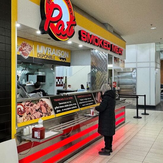 Pat Smoked Meat - Restaurants Burgers, Sandwichs de Québec