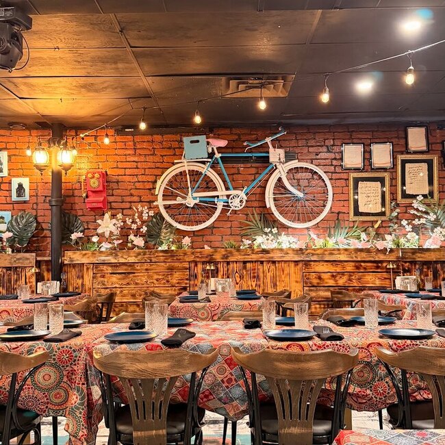 Abu el Zulof Restaurant Montréal: Menu, Avis & Réserver (2026)