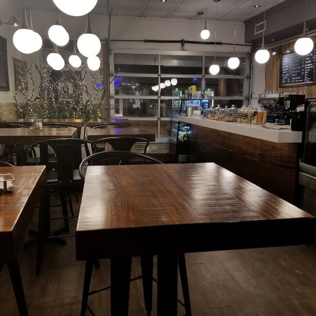 Panino Pazzo - Restaurants Near: H2S1V3