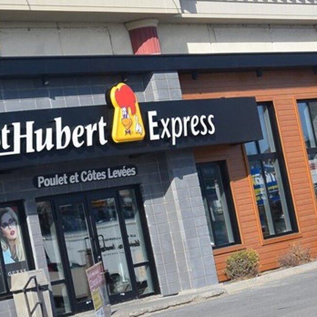 R&ocirc;tisserie St-Hubert Express - Restaurants Rotisserie St-hubert Express Grand Montr&eacute;al