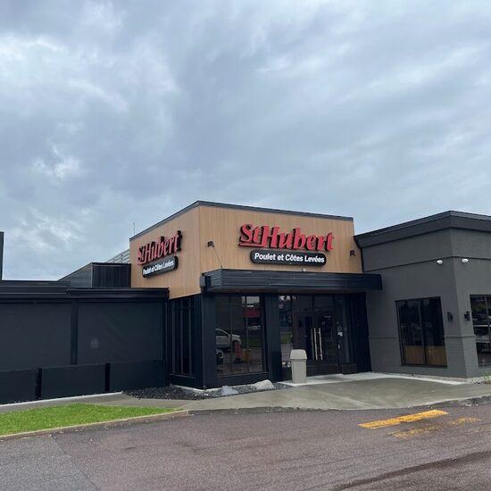 Rôtisserie St-Hubert - Grill, Italian Restaurants in Quebec