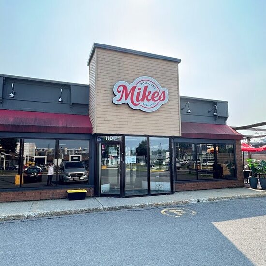 Toujours Mikes - Restaurants Bienvenue aux groupes de la Rive-Sud (Québec)