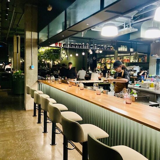 Annette Bar &agrave; Vin - Restaurants de Montr&eacute;al