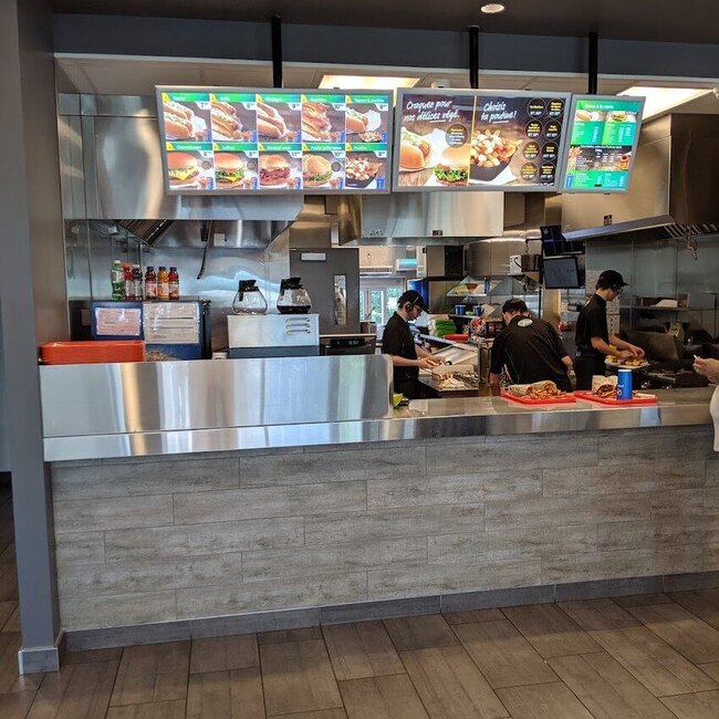 Restaurant Lafleur -  Restaurants Near: J3A1E5