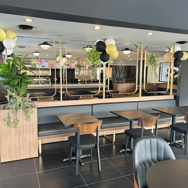 R&ocirc;tisserie De L'As Restaurant