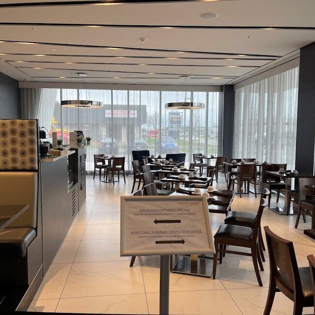 LE 900 RESTO-BAR - No 900 Restaurants in Montreal