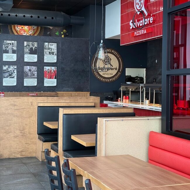 Pizza Salvator&eacute; - Restaurants pr&egrave;s de: J5R2E7