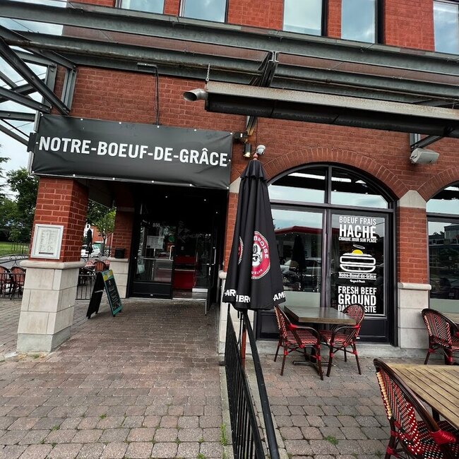 Notre-Boeuf-de-Gr&acirc;ce - Poutines Vieux Longueuil