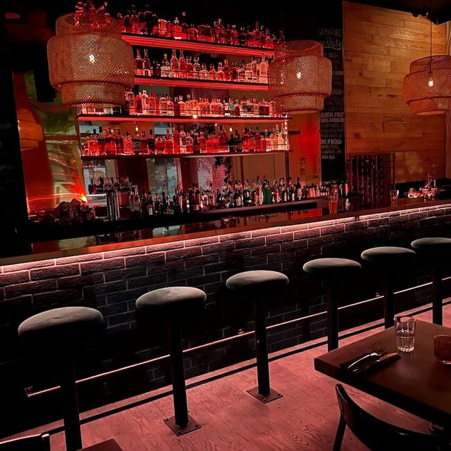 Oorja - Restaurants Brunch pr&egrave;s de: H3Z2M8